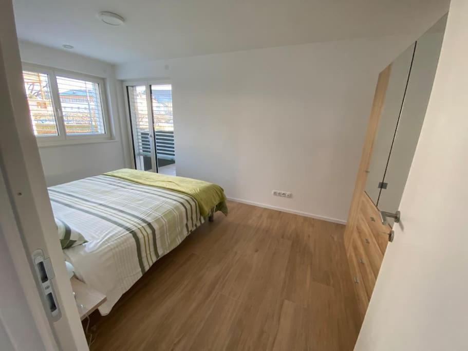 Via Hofer Apartment Brunico Bagian luar foto