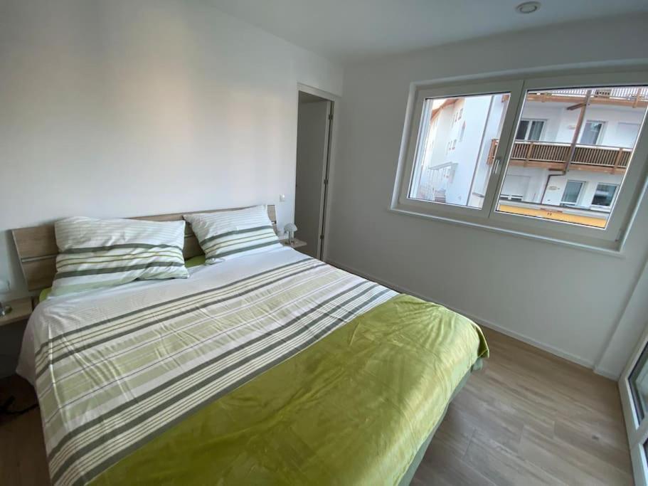 Via Hofer Apartment Brunico Bagian luar foto